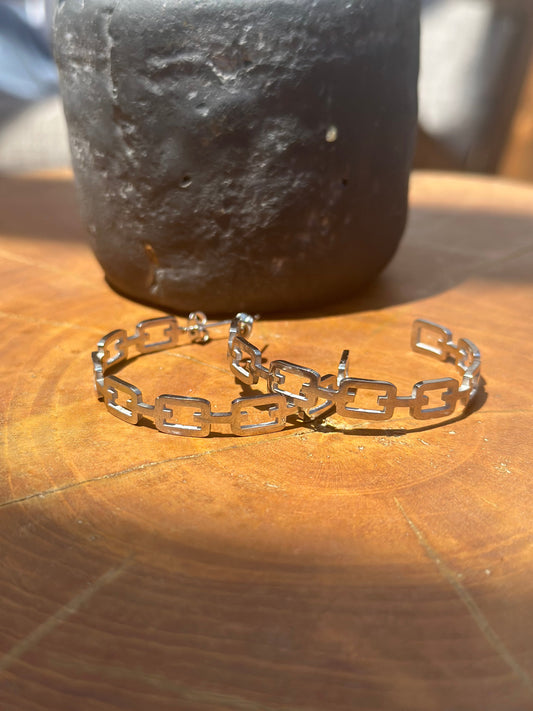 Chain Hoop Earrings (Silver)